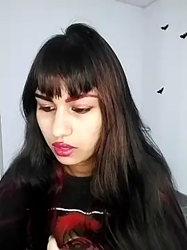 Little-Lucifer online show from October 1, 2025, 7:09 pm