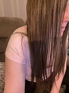 PuckBunny17 online show from April 2, 2026, 4:43 am