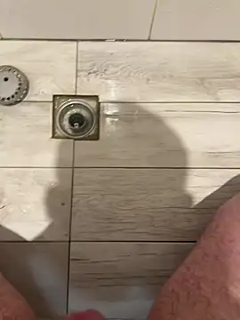 Snapshot of tiou72 chatting on March 13, 2026, 5:41 pm tiou72 online show from March 13, 2026, 5:41 pm