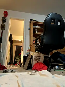 Chancelasting1 online show from November 11, 2025, 8:25 am