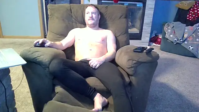 Bretto18 online show from December 27, 2024, 2:12 pm