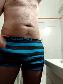 pascalino100 online show from March 31, 2026, 7:03 pm