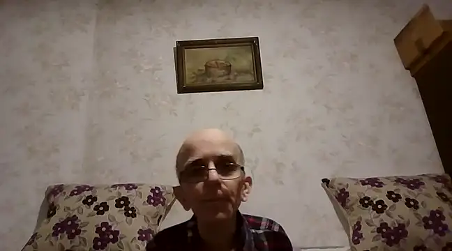 Snapshot of mariusica1@xh chatting on February 27, 2025, 6:42 pm mariusica1xh online show from February 27, 2025, 6:42 pm