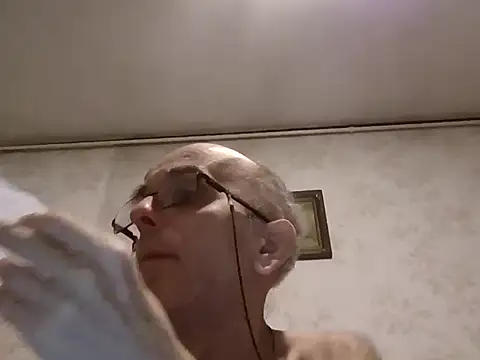 Snapshot of mariusica1@xh chatting on September 11, 2025, 5:57 pm mariusica1xh online show from September 11, 2025, 5:57 pm