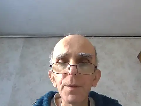 mariusica1xh online show from October 10, 2025, 11:20 am