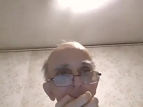 mariusica1xh online show from October 29, 2025, 7:04 pm