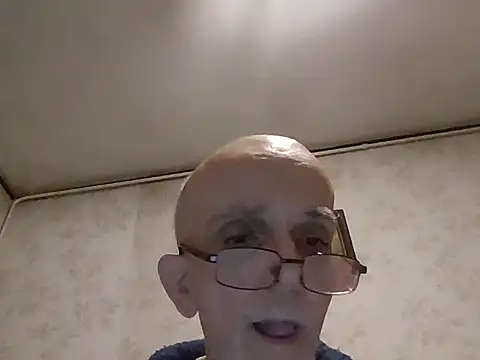 mariusica1xh online show from November 15, 2025, 12:08 am