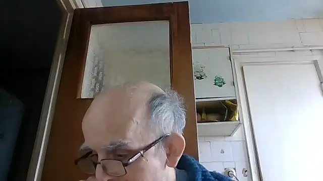 mariusica1xh online show from March 1, 2026, 12:40 pm