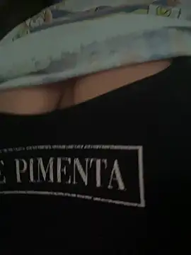 Gabizinhagirls online show from May 26, 2026, 10:44 am