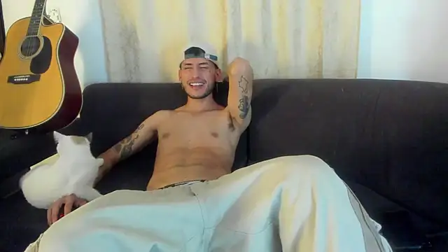 Henrikk senn online show from October 26, 2025, 2:50 am