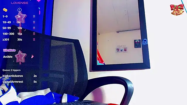 nicol gill  online show from December 18, 2024, 5:52 pm