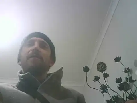 PocoLoco420 online show from December 1, 2025, 12:04 am