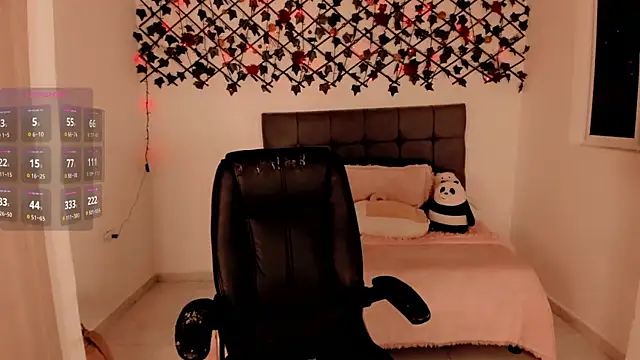 Lilith Miller21 online show from January 6, 2026, 8:12 pm