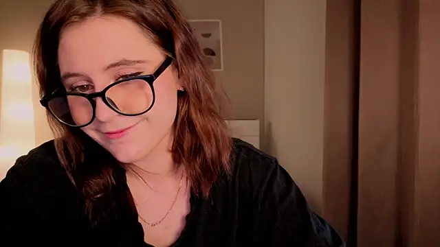 Diana Flower online show from December 4, 2025, 4:55 am