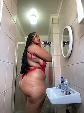 Snapshot of Candy_Love_18 chatting on November 13, 2025, 10:14 am Candy Love 18 online show from November 13, 2025, 10:14 am