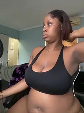 Snapshot of Candy_Love_18 chatting on November 28, 2025, 4:04 am Candy Love 18 online show from November 28, 2025, 4:04 am