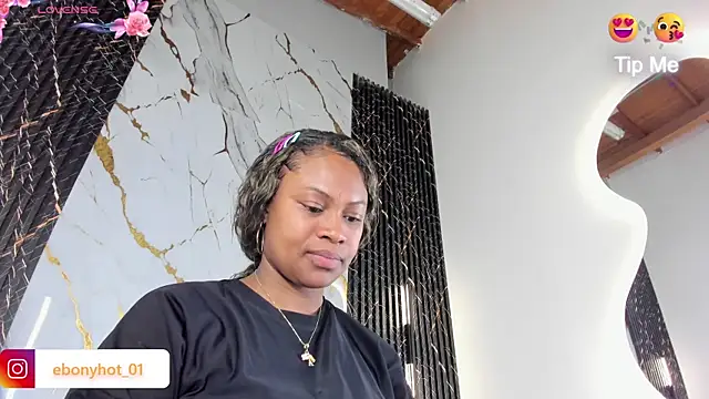 Snapshot of ebony_hot1 chatting on September 20, 2025, 4:30 pm ebony hot1 online show from September 20, 2025, 4:30 pm