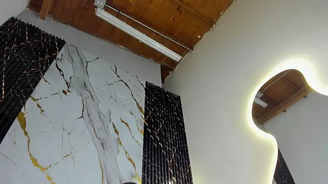 ebony hot1 online show from March 4, 2026, 1:39 pm