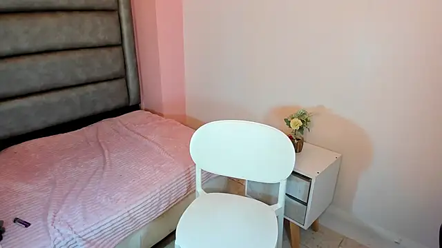 Maria  maria online show from March 14, 2025, 1:05 am