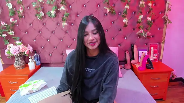 Mariana Prin online show from October 23, 2025, 1:38 am