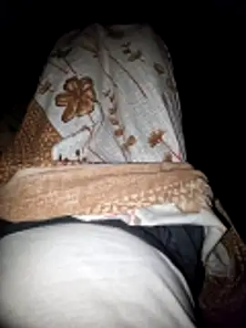 Snapshot of Yours_daddy6728 chatting on February 12, 2026, 3:29 pm Yours daddy6728 online show from February 12, 2026, 3:29 pm