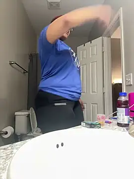 SexyHoneyRedd online show from December 28, 2024, 12:15 am