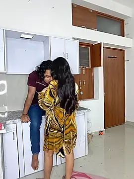 riya190 online show from April 5, 2026, 5:21 pm