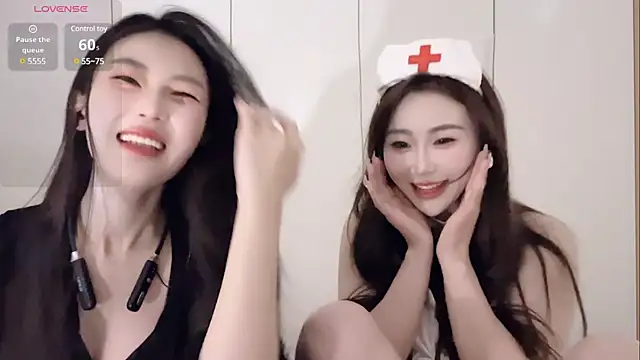 Sweet-Angel999 online show from January 2, 2025, 2:46 pm