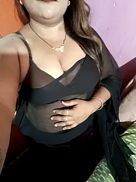 Snapshot of Beautyy38 chatting on January 11, 2025, 3:20 pm Beautyy38 online show from January 11, 2025, 3:20 pm