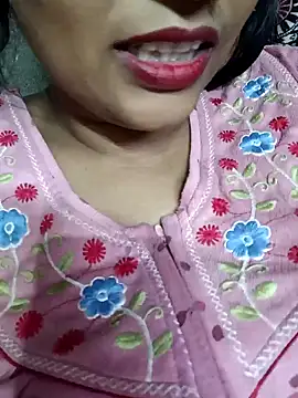 Wifesuman40 online show from December 7, 2024, 6:04 pm