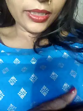 Wifesuman40 online show from December 18, 2024, 4:31 am