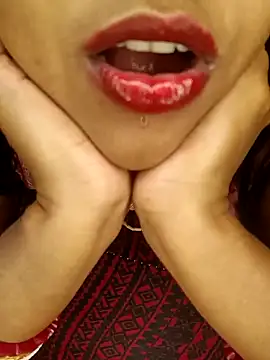 Wifesuman40 online show from December 28, 2024, 10:36 am