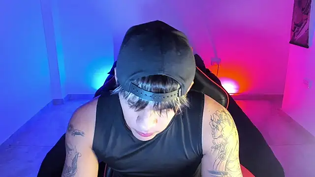 LuciferM Star online show from December 3, 2025, 2:30 am