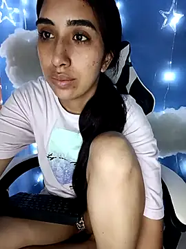 ifeelverywet andhot online show from November 26, 2025, 2:51 pm