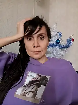 Snapshot of Francenia_lolis chatting on January 6, 2025, 10:57 am Francenia lolis online show from January 6, 2025, 10:57 am