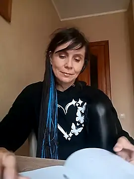 Snapshot of Francenia_lolis chatting on September 28, 2025, 7:47 am Francenia lolis online show from September 28, 2025, 7:47 am