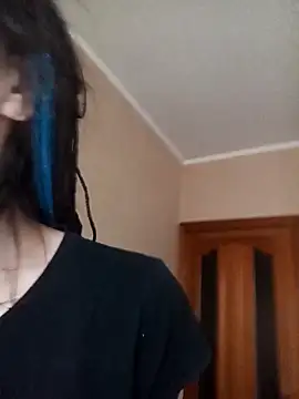 Francenia lolis online show from November 20, 2025, 12:16 pm