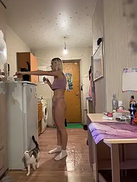 -Sexy Barbie- online show from November 11, 2025, 3:23 pm