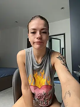 -Sexy Barbie- online show from November 25, 2025, 3:28 am