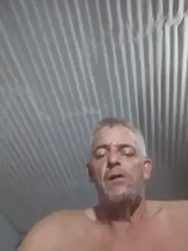 Snapshot of NICJOHNS chatting on February 21, 2026, 12:11 am NICJOHNS online show from February 21, 2026, 12:11 am