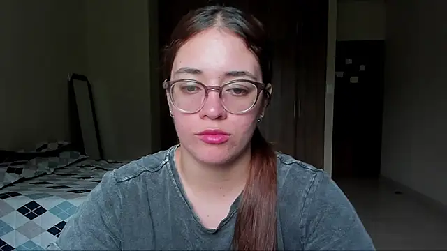 atenas 05  online show from February 11, 2025, 6:55 pm