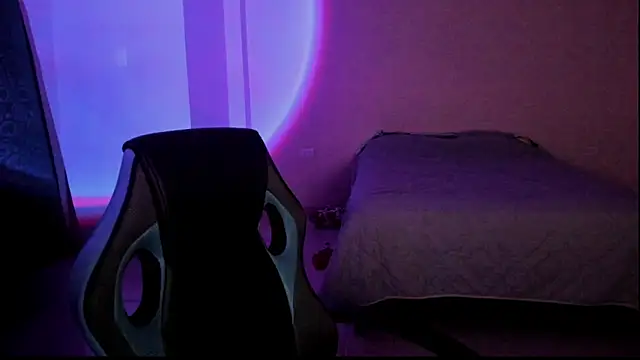 atenas 05  online show from December 2, 2025, 9:25 am