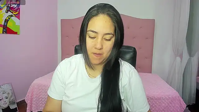 lizzaxs online show from October 18, 2025, 12:17 pm