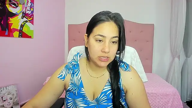 lizzaxs online show from October 21, 2025, 12:39 pm