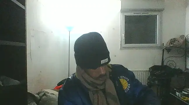 Snapshot of POPAYE972 chatting on December 14, 2024, 5:58 pm POPAYE972 online show from December 14, 2024, 5:58 pm