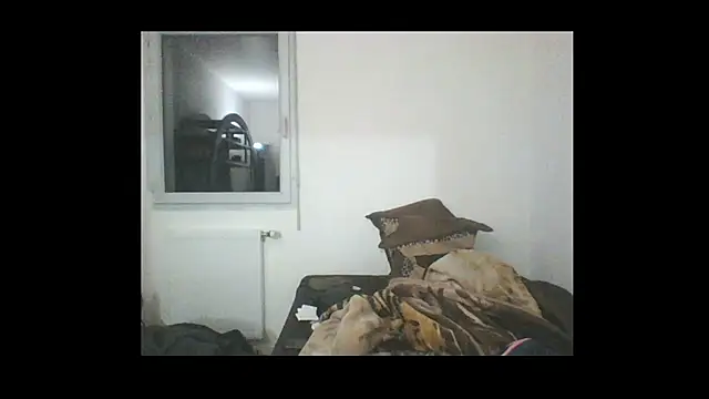 Snapshot of POPAYE972 chatting on March 7, 2025, 12:58 am POPAYE972 online show from March 7, 2025, 12:58 am