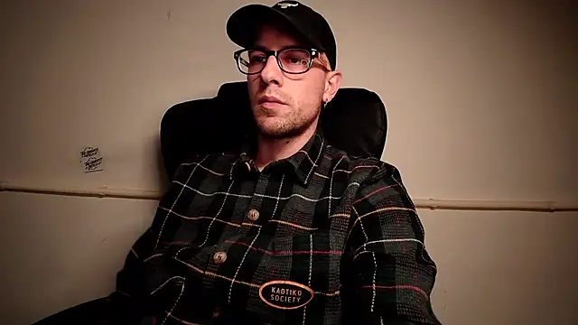 mikealcorleone online show from January 19, 2025, 4:04 pm