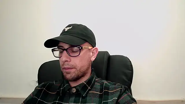 mikealcorleone online show from January 21, 2025, 11:02 pm