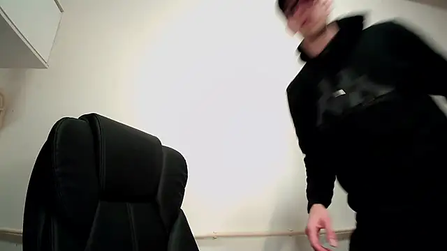 mikealcorleone online show from February 23, 2025, 3:35 am