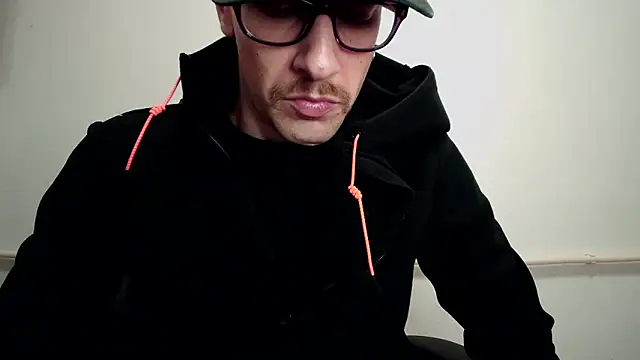 mikealcorleone online show from March 19, 2025, 9:16 pm